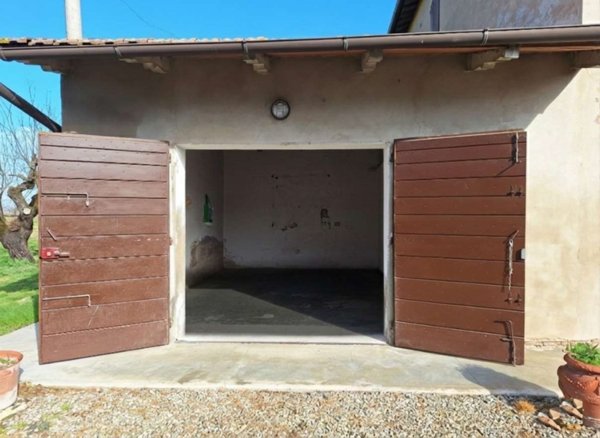 casa indipendente in vendita a Carpi in zona Cortile