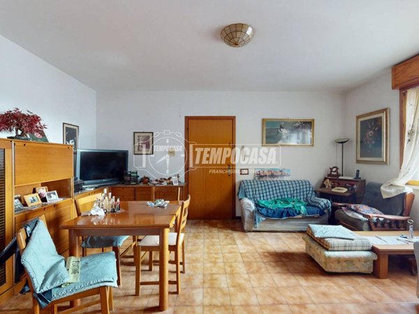 appartamento in vendita a Carpi in zona Cibeno Pile