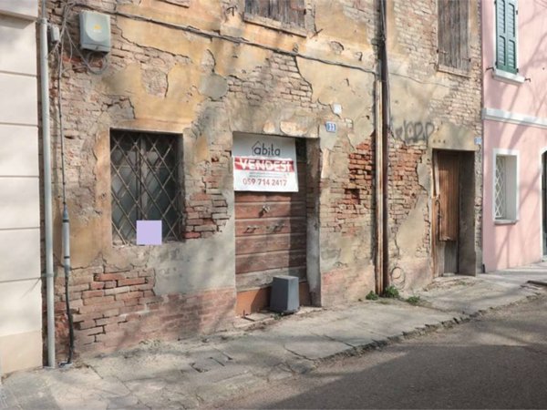 appartamento in vendita a Carpi in zona Centro Storico