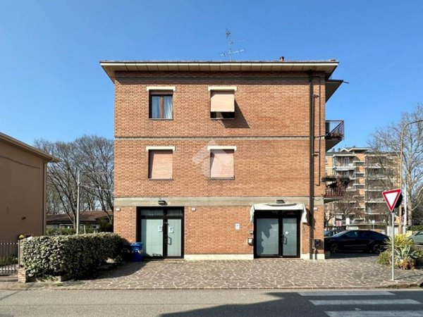casa indipendente in vendita a Carpi