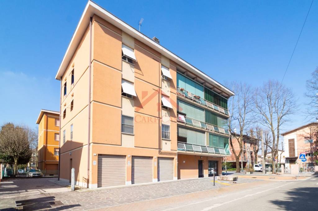 appartamento in vendita a Carpi in zona Centro Storico