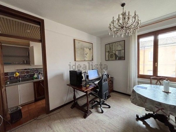 appartamento in vendita a Carpi in zona Centro Storico