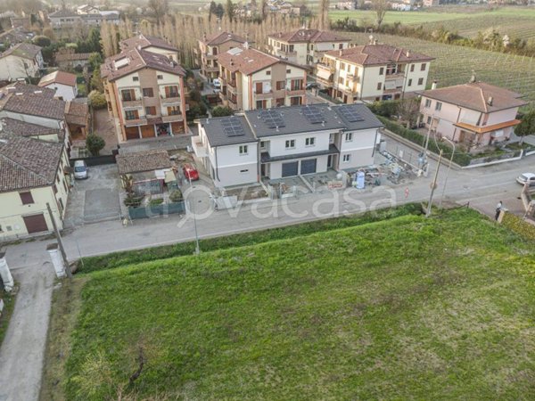 casa indipendente in vendita a Carpi in zona Budrione