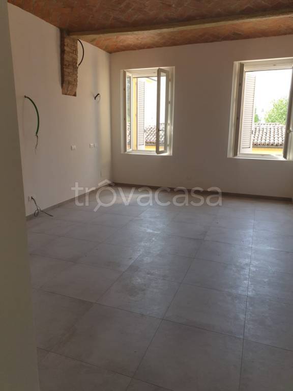 appartamento in vendita a Carpi in zona Centro Storico