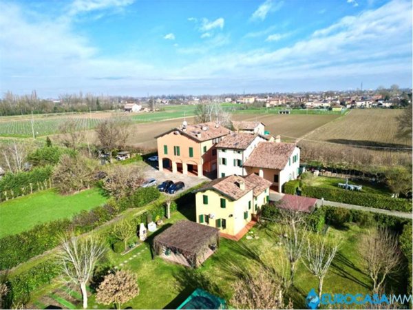 appartamento in vendita a Carpi in zona Gargallo