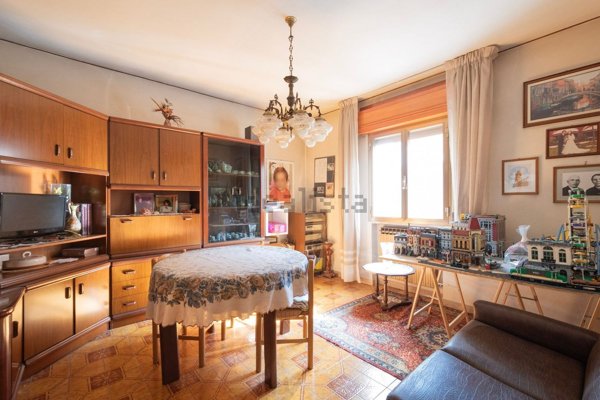 casa indipendente in vendita a Carpi