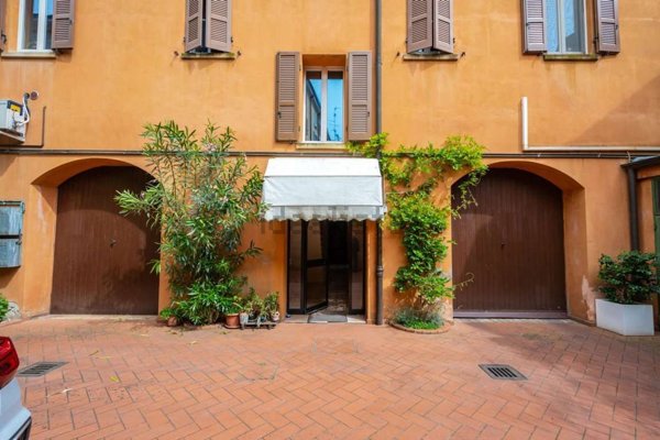 appartamento in vendita a Carpi in zona Centro Storico