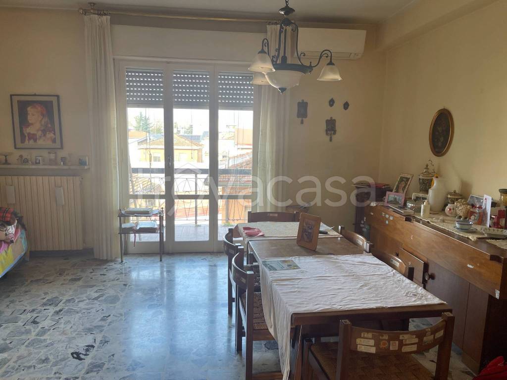 appartamento in vendita a Carpi in zona Centro Storico