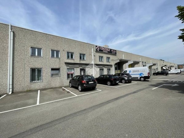 capannone in vendita a Carpi in zona Budrione