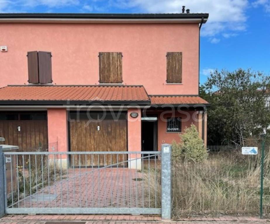casa indipendente in vendita a Carpi in zona Fossoli