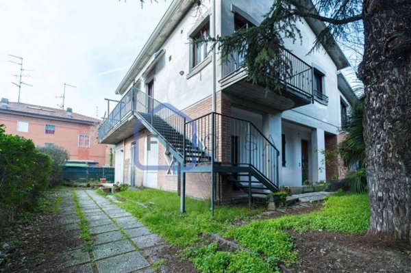 casa indipendente in vendita a Carpi
