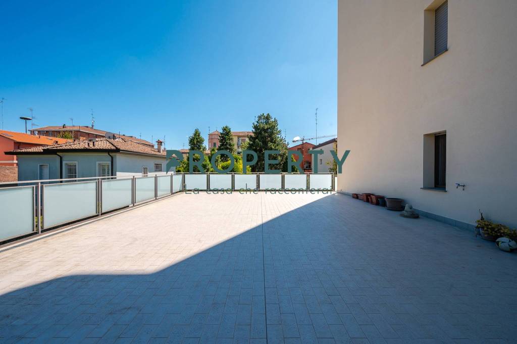 appartamento in vendita a Carpi in zona Centro Storico