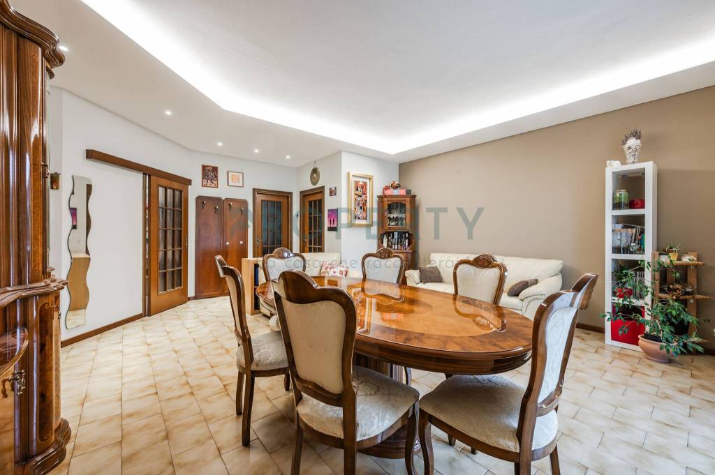 appartamento in vendita a Carpi in zona Centro Storico