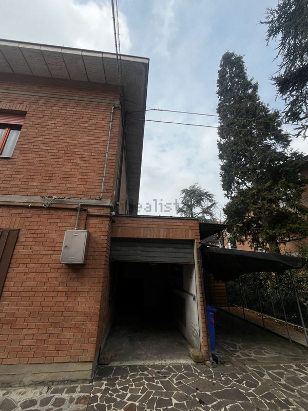 casa indipendente in vendita a Carpi
