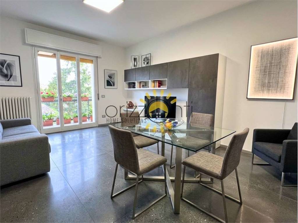 appartamento in vendita a Carpi in zona Centro Storico