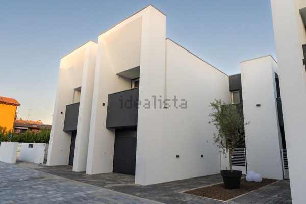 casa indipendente in vendita a Carpi