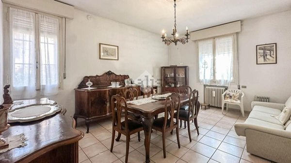 casa indipendente in vendita a Carpi in zona Centro Storico