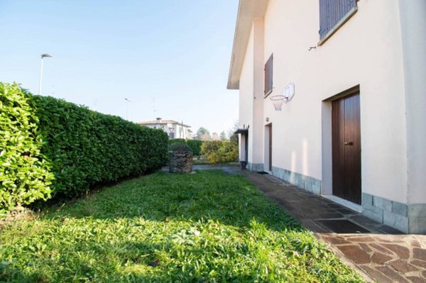 casa indipendente in vendita a Carpi in zona Fossoli