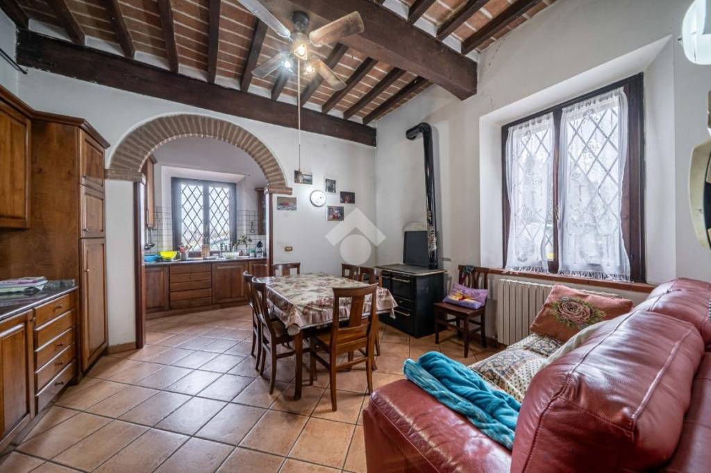 casa indipendente in vendita a Carpi in zona Fossoli