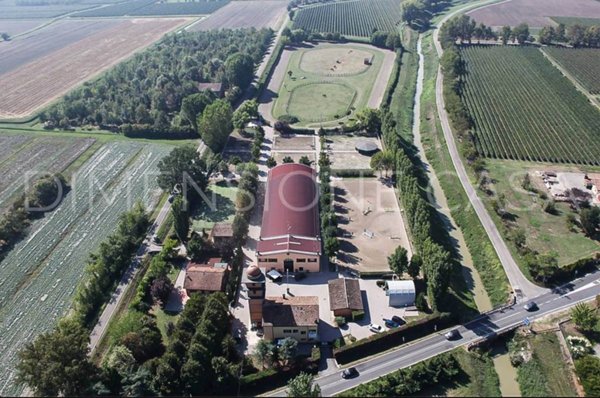 casa indipendente in vendita a Carpi in zona Santa Croce