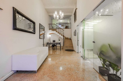 appartamento in vendita a Carpi in zona Centro Storico