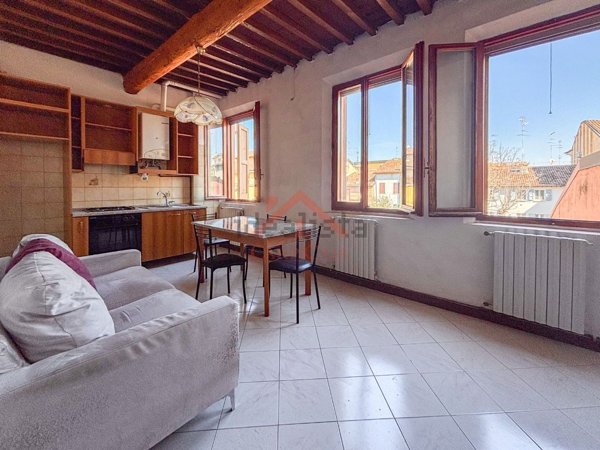 appartamento in vendita a Carpi in zona Centro Storico