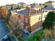 casa indipendente in vendita a Carpi