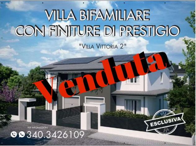 casa indipendente in vendita a Carpi