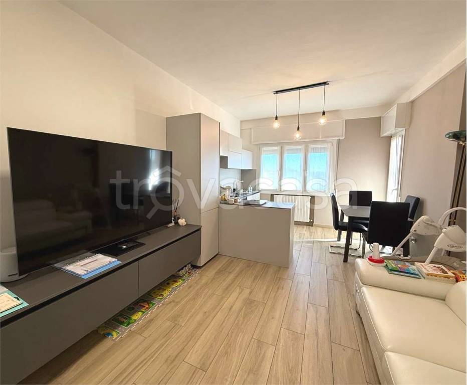 appartamento in vendita a Carpi in zona Centro Storico