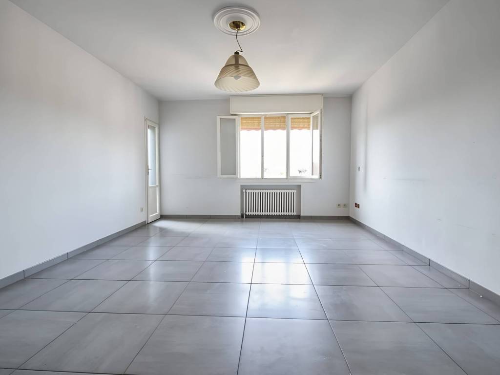 appartamento in vendita a Carpi in zona Centro Storico