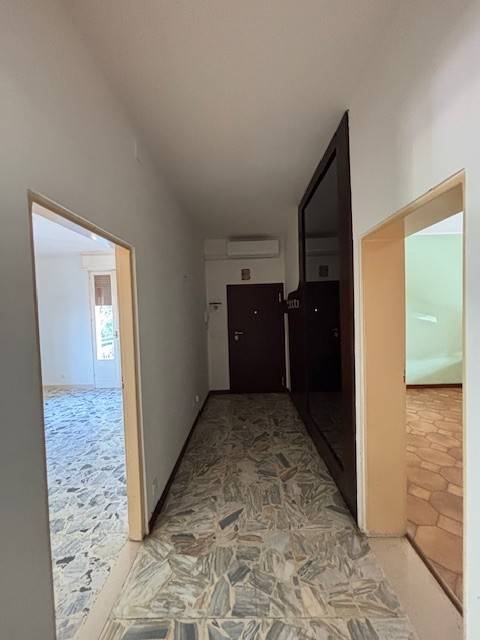 appartamento in vendita a Carpi in zona Centro Storico