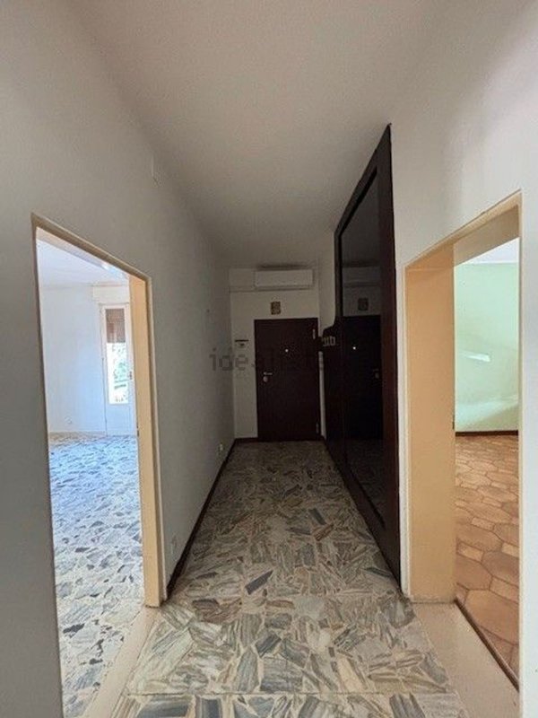 appartamento in vendita a Carpi in zona Centro Storico