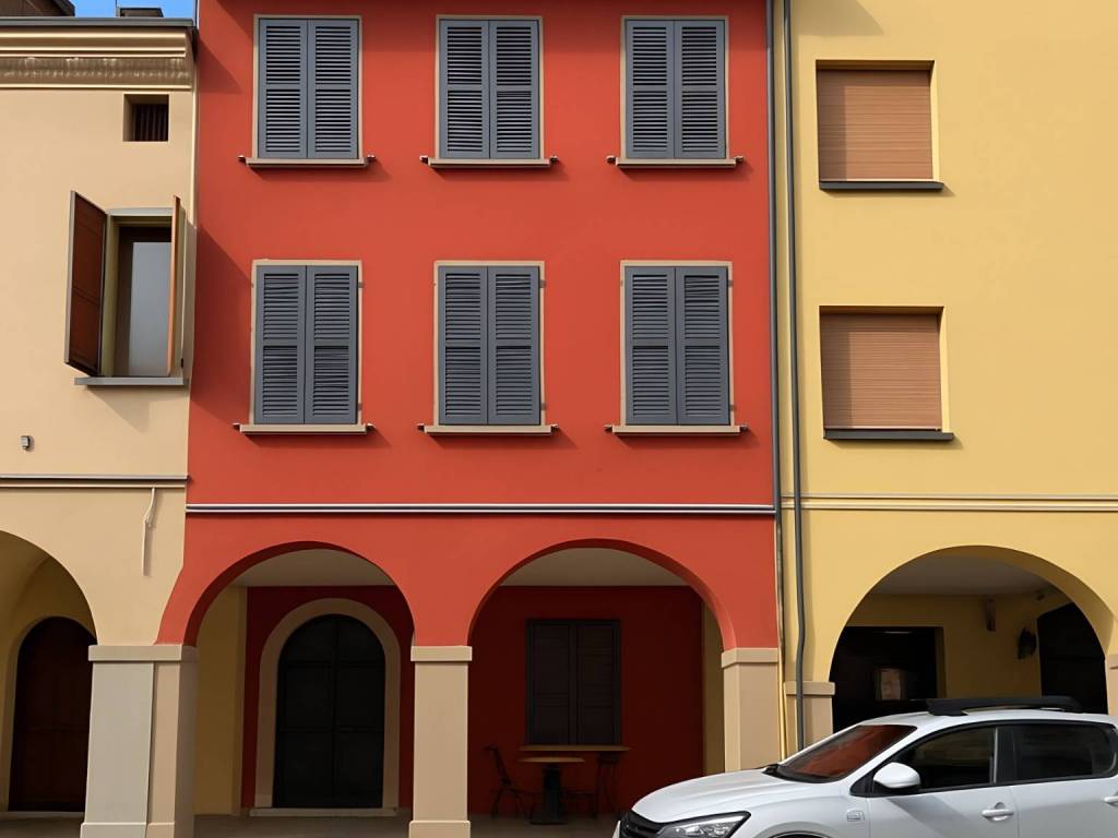 appartamento in vendita a Carpi in zona Centro Storico