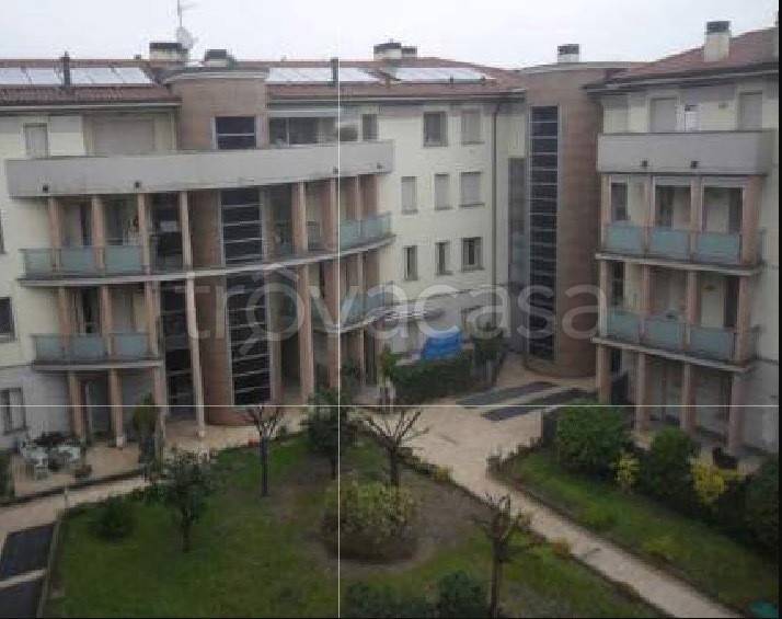 appartamento in vendita a Carpi in zona Quartirolo