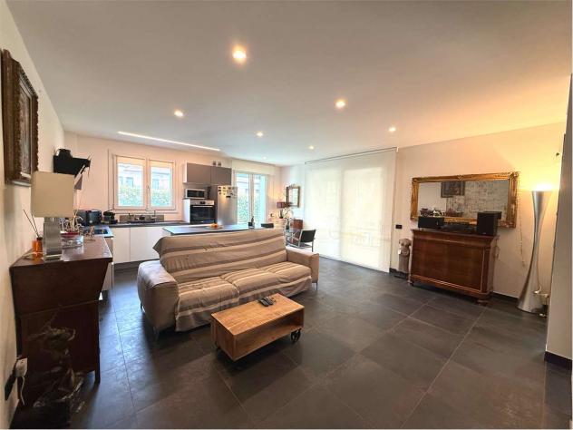 ufficio in vendita a Carpi in zona Santa Croce