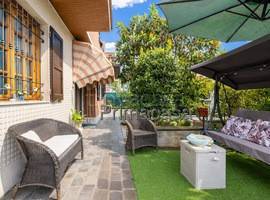 casa indipendente in vendita a Carpi in zona Quartirolo