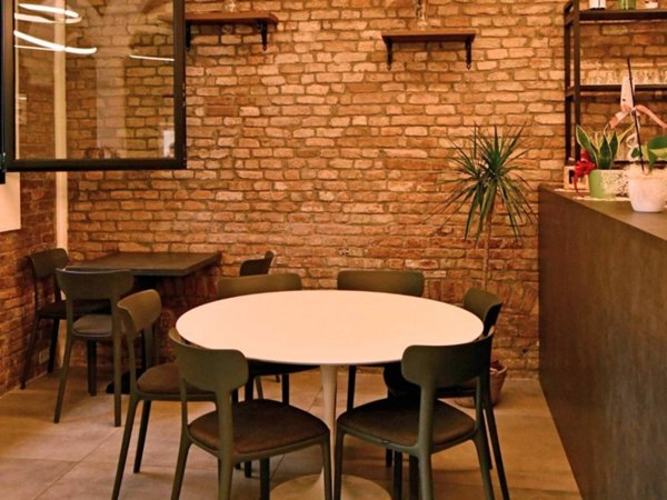 negozio in vendita a Carpi in zona Centro Storico