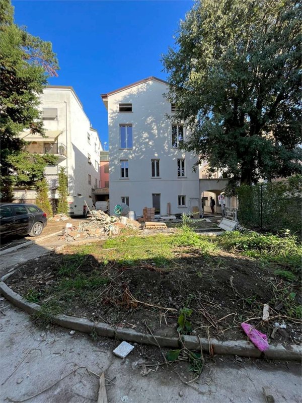 casa indipendente in vendita a Carpi