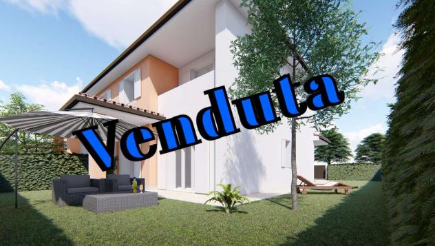 casa indipendente in vendita a Carpi