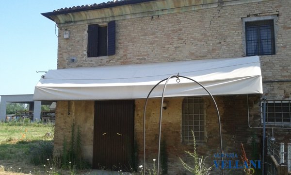 casa indipendente in vendita a Carpi in zona Cibeno Pile