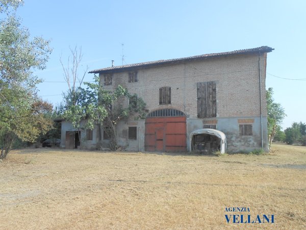 casale in vendita a Carpi