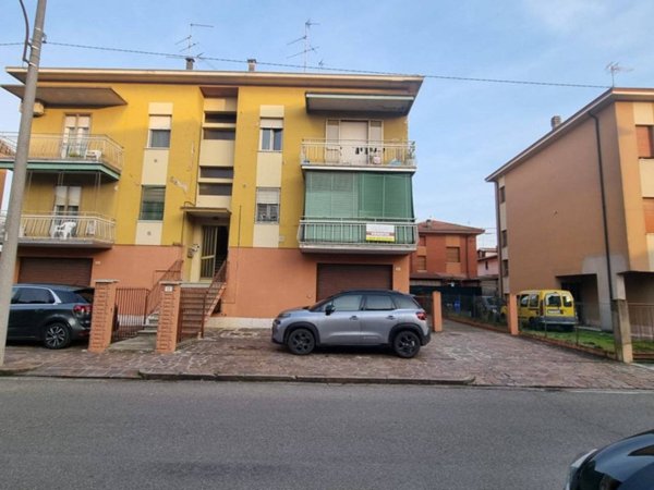 appartamento in vendita a Carpi in zona Cibeno Pile