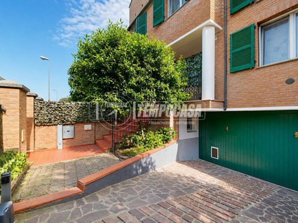 casa indipendente in vendita a Carpi in zona Quartirolo