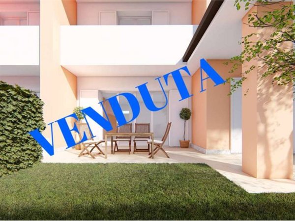 casa indipendente in vendita a Carpi