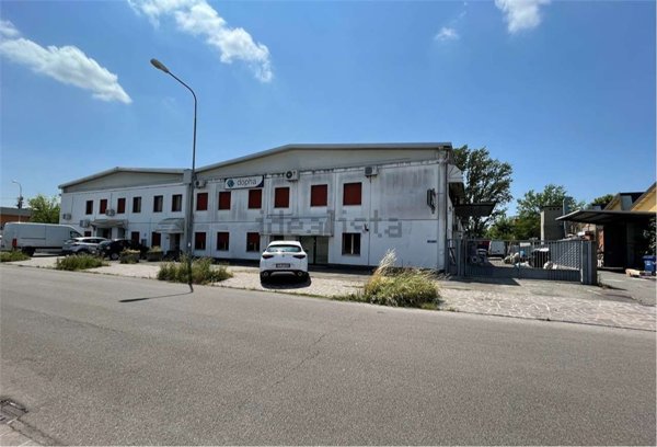 ufficio in vendita a Carpi