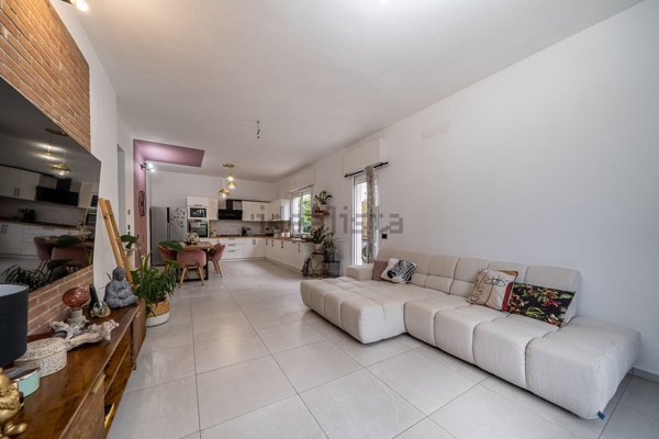 casa indipendente in vendita a Carpi