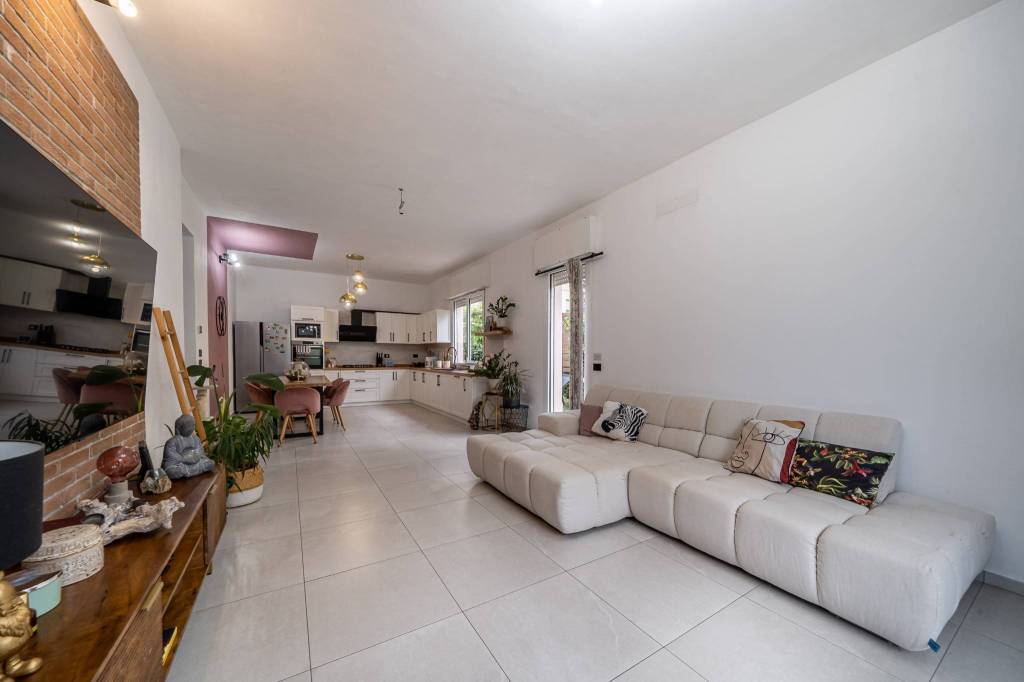 casa indipendente in vendita a Carpi