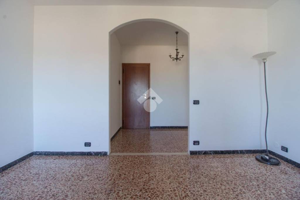 appartamento in vendita a Carpi in zona Centro Storico