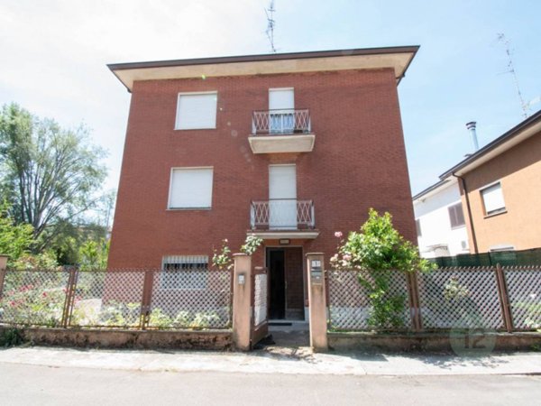 casa indipendente in vendita a Carpi