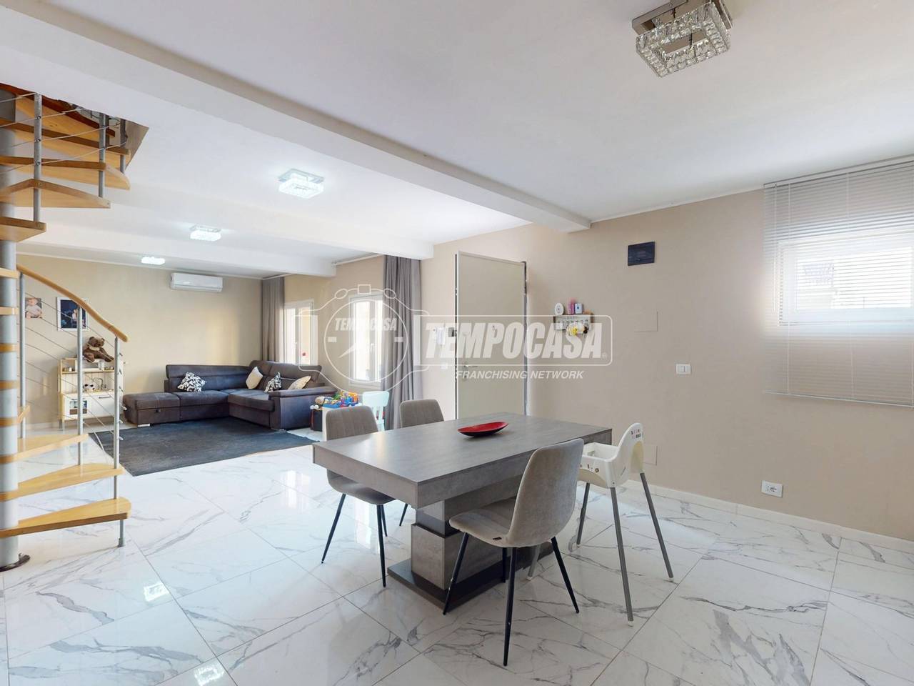 casa indipendente in vendita a Carpi
